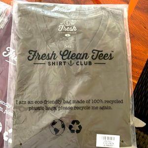 “Fresh Clean Tees” Vneck tshirts size L.